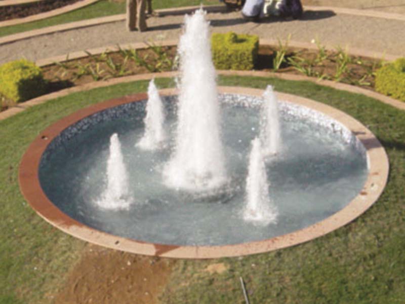 Circular Geyser Fountain